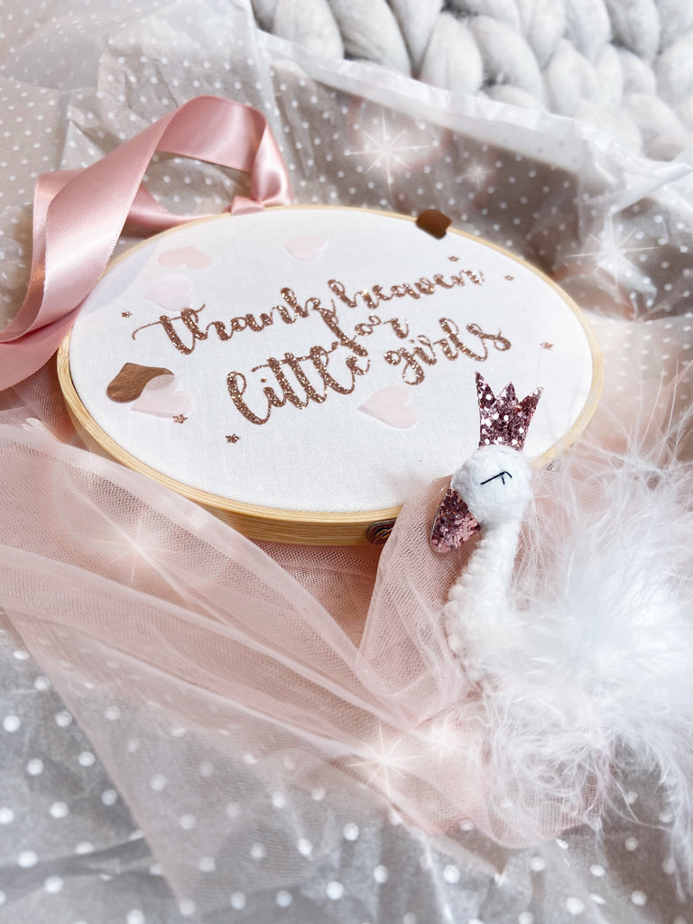 Quote Swan Hoop
